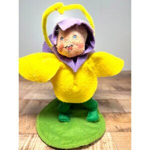 Vintage Annalee Spring Flower Easter Doll Collectible